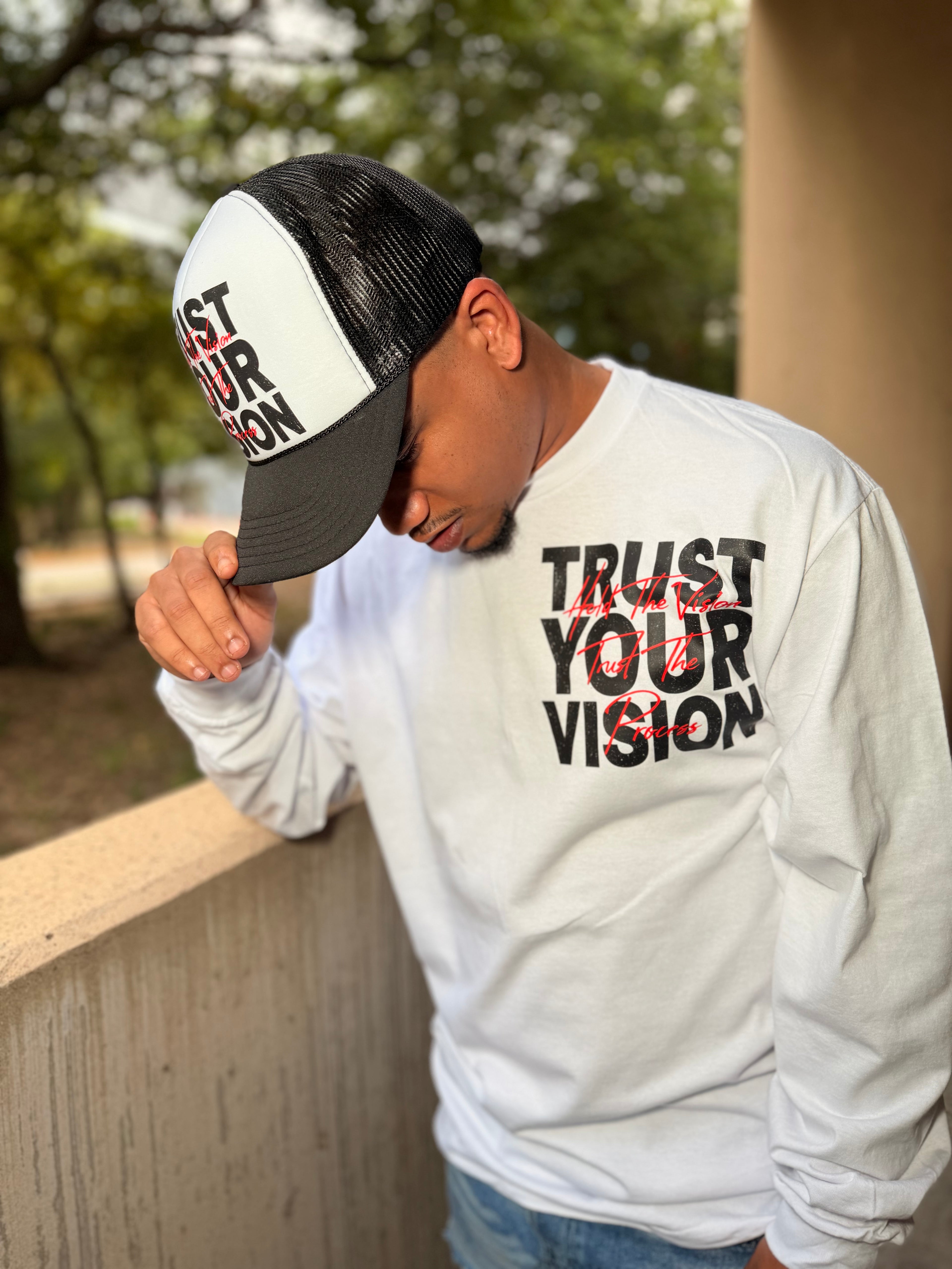VISION WHITE TEE